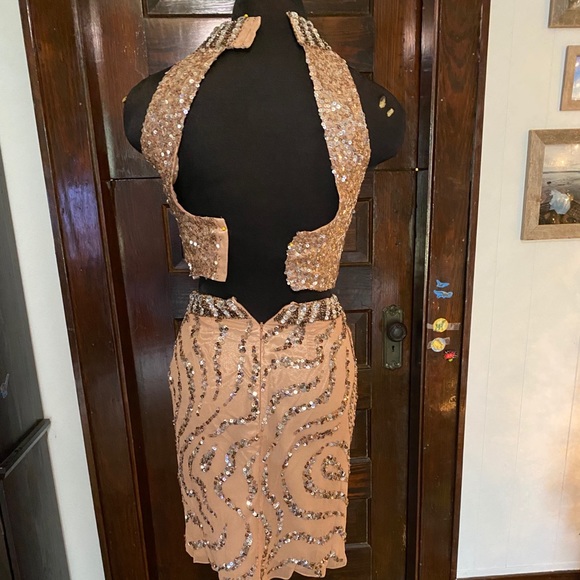 Shail K 3617. 2 Piece Size 0. NWT - Picture 4 of 11